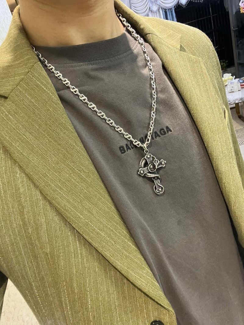 Gucci Necklaces